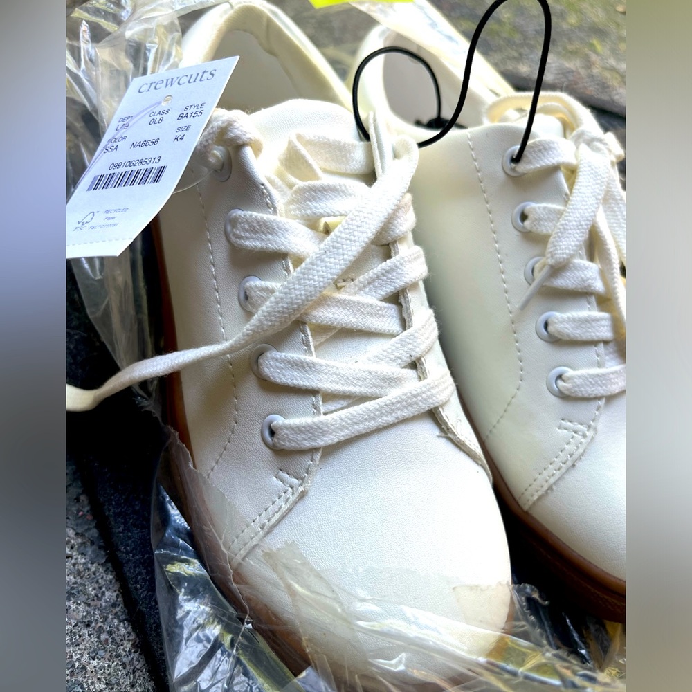 J. Crew Crewcuts Boys Court Sneaker Shoes Size K4 White Faux Leather Lace Up